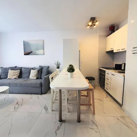 Sea View In Paradise Court Apartment *